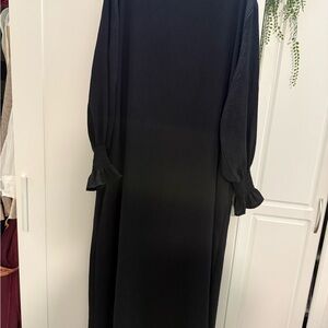 Elegant Black Maxi Dress